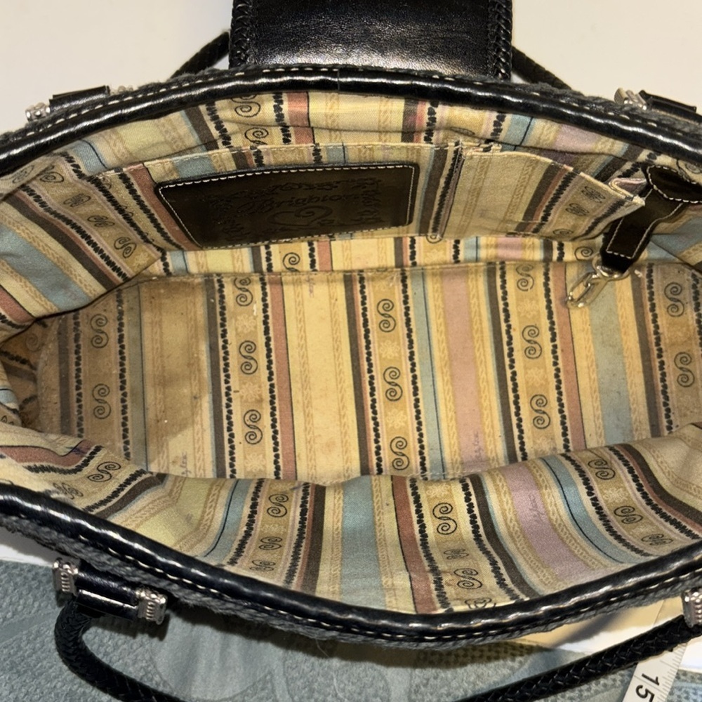 BRIGHTON “SAVANNAH” BLACK AND CREAM WOVEN SHOULDER BAG JUTE/STRAW MATERIAL - Picture 12 of 15